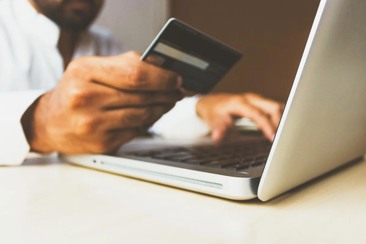 Comment utiliser une carte illicado sur Amazon en 2026 : guide complet